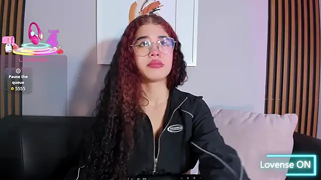Valka Teen online show from September 16, 2025, 12:39 pm