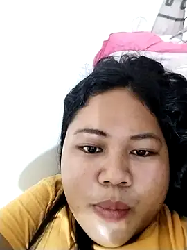 big booty15 online show from November 28, 2025, 2:45 am