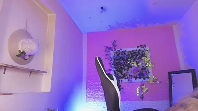 Snapshot of Katy_bratz_ chatting on September 18, 2025, 2:58 am Katy bratz online show from September 18, 2025, 2:58 am