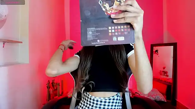 Katy bratz  online show from March 21, 2026, 3:08 am