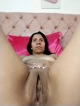 Snapshot of solpeich chatting on February 25, 2026, 5:13 pm solpeich online show from February 25, 2026, 5:13 pm