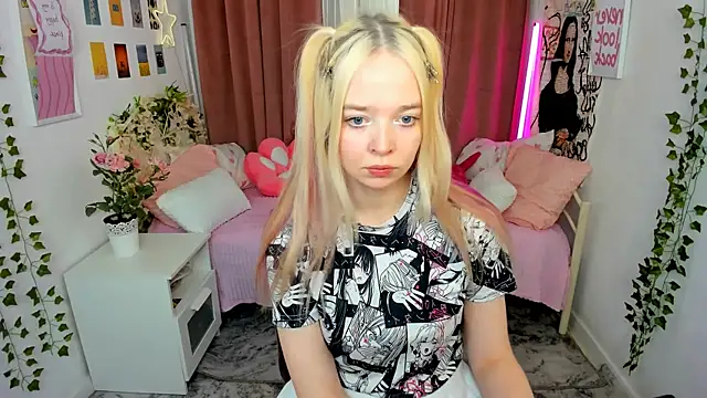 Snapshot of BellaMontgomery chatting on February 7, 2026, 12:46 pm BellaMontgomery online show from February 7, 2026, 12:46 pm