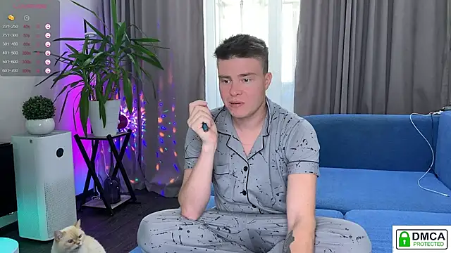 Snapshot of holy_eggs_02 chatting on September 17, 2025, 4:58 am holy eggs 02 online show from September 17, 2025, 4:58 am