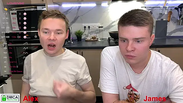 Snapshot of holy_eggs_02 chatting on October 23, 2025, 5:55 pm holy eggs 02 online show from October 23, 2025, 5:55 pm