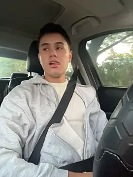 twinguys online show from March 25, 2026, 11:09 am