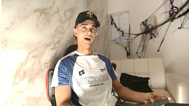 nathan shimmer online show from November 1, 2025, 9:08 pm