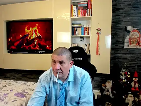 Snapshot of SpartacusDaddy48 chatting on February 22, 2026, 3:13 pm SpartacusDaddy48 online show from February 22, 2026, 3:13 pm