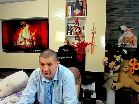 Snapshot of SpartacusDaddy48 chatting on February 25, 2026, 11:04 pm SpartacusDaddy48 online show from February 25, 2026, 11:04 pm