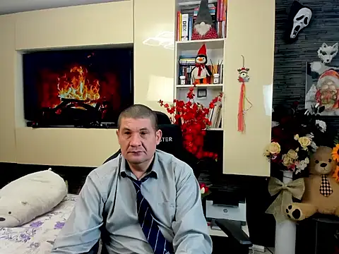 Snapshot of SpartacusDaddy48 chatting on March 1, 2026, 5:07 am SpartacusDaddy48 online show from March 1, 2026, 5:07 am