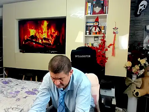 SpartacusDaddy48 online show from March 11, 2026, 8:47 pm