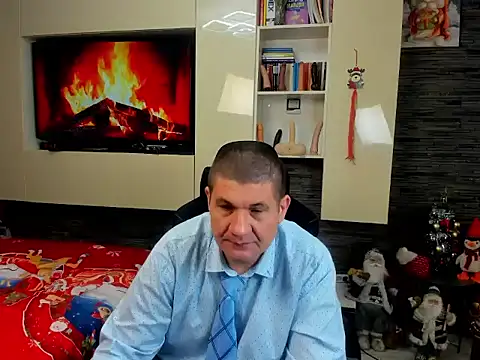 Snapshot of SpartacusDaddy48 chatting on January 18, 2026, 10:51 am SpartacusDaddy48 online show from January 18, 2026, 10:51 am