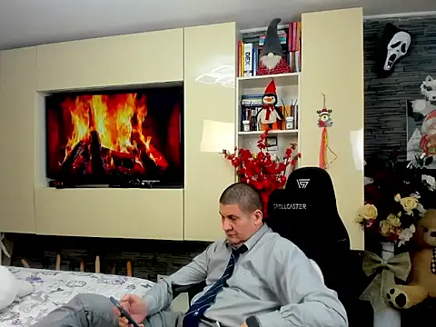 Snapshot of SpartacusDaddy48 chatting on March 2, 2026, 5:08 am SpartacusDaddy48 online show from March 2, 2026, 5:08 am