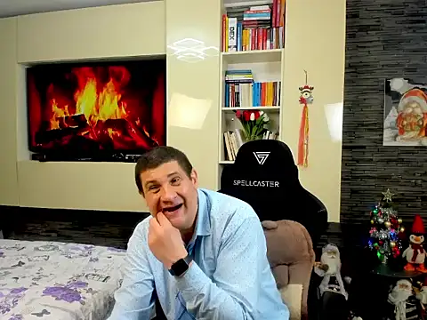 Snapshot of SpartacusDaddy48 chatting on February 12, 2026, 5:45 pm SpartacusDaddy48 online show from February 12, 2026, 5:45 pm