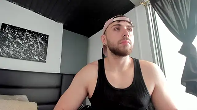 Snapshot of Maximo_Wolff chatting on September 24, 2025, 8:04 pm Maximo Wolff online show from September 24, 2025, 8:04 pm