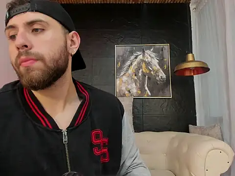 Snapshot of Maximo_Wolff chatting on October 6, 2025, 7:58 pm Maximo Wolff online show from October 6, 2025, 7:58 pm