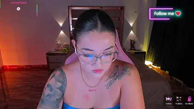 lunaarose online show from February 3, 2026, 6:22 am