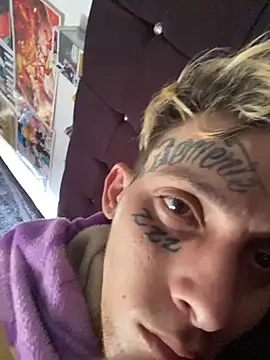 KinkyLatinCock online show from November 3, 2025, 12:42 pm