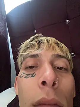 KinkyLatinCock online show from November 4, 2025, 1:26 pm