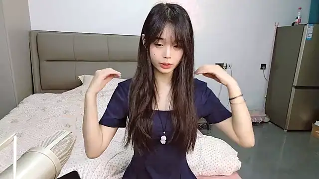 kexin a online show from September 28, 2025, 9:16 am