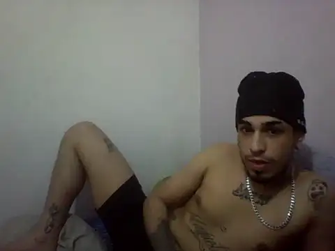 Amorrochyz online show from October 9, 2025, 7:31 am