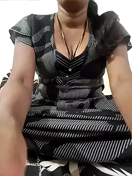 Snapshot of Swapna_kannada chatting on December 17, 2025, 3:28 pm Swapna kannada online show from December 17, 2025, 3:28 pm