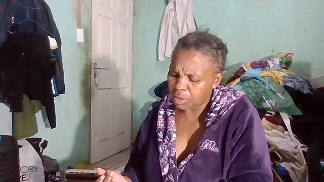 Snapshot of Nicky52 chatting on September 29, 2025, 4:56 pm Nicky52 online show from September 29, 2025, 4:56 pm