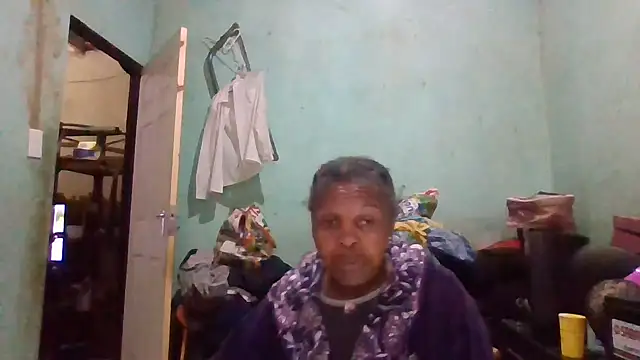 Snapshot of Nicky52 chatting on September 29, 2025, 4:52 am Nicky52 online show from September 29, 2025, 4:52 am