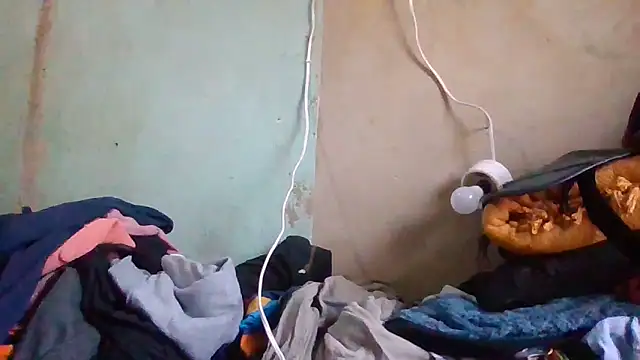 Snapshot of Nicky52 chatting on September 19, 2025, 4:49 am Nicky52 online show from September 19, 2025, 4:49 am