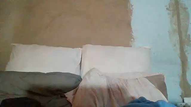 Snapshot of Nicky52 chatting on October 3, 2025, 4:14 am Nicky52 online show from October 3, 2025, 4:14 am