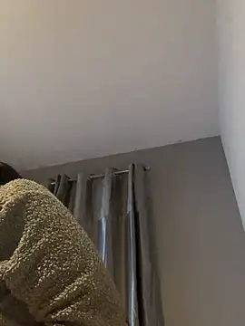 LollyLove  online show from February 17, 2026, 9:01 pm