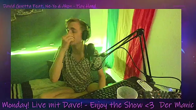 DaveLindau online show from October 13, 2025, 6:42 pm