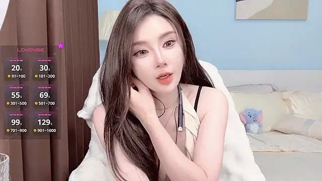 Snapshot of ViViennepp chatting on September 30, 2025, 12:22 pm ViViennepp online show from September 30, 2025, 12:22 pm