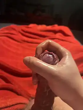 hardbwc27 online show from March 12, 2026, 8:51 am