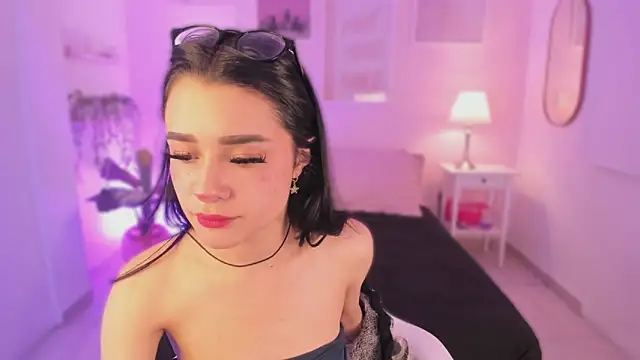 Snapshot of emma_soul1 chatting on October 23, 2025, 7:23 pm emma soul1 online show from October 23, 2025, 7:23 pm