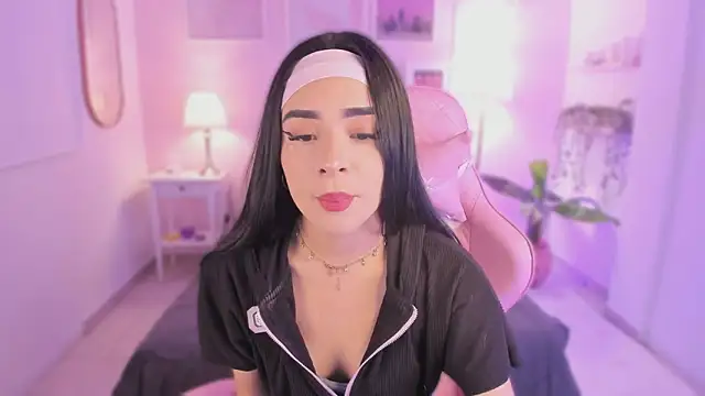 emma soul1 online show from November 25, 2025, 7:36 pm