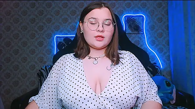 Snapshot of InLoveWithLife26 chatting on October 2, 2025, 7:06 pm InLoveWithLife26 online show from October 2, 2025, 7:06 pm