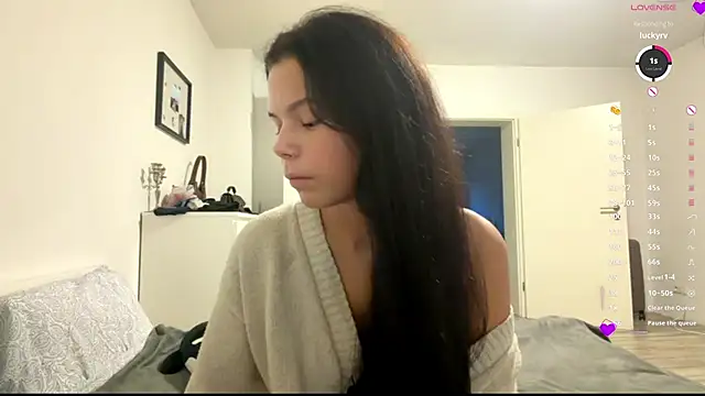 MaydaCornwall online show from January 18, 2026, 4:10 pm