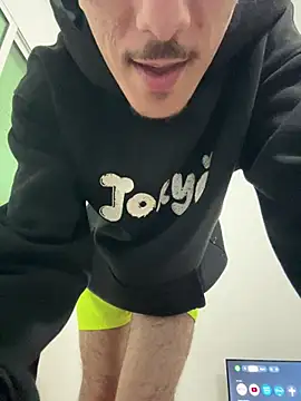 HitShelf online show from March 1, 2026, 8:20 pm