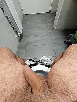 flirt 23 online show from April 11, 2026, 7:27 am