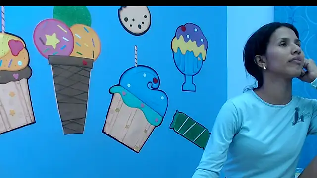 celesteskinny18 online show from September 29, 2025, 7:41 pm