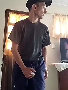 nacho20cmhot online show from October 11, 2025, 2:18 pm