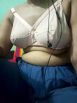 Snapshot of Maria_Mahi chatting on September 25, 2025, 7:31 pm Maria Mahi online show from September 25, 2025, 7:31 pm