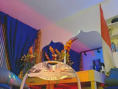 Snapshot of ElCaballeroNegro24 chatting on November 14, 2025, 2:59 am ElCaballeroNegro24 online show from November 14, 2025, 2:59 am