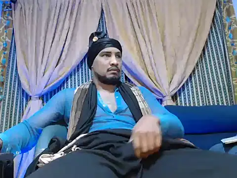 Snapshot of ElCaballeroNegro24 chatting on October 11, 2025, 12:55 am ElCaballeroNegro24 online show from October 11, 2025, 12:55 am