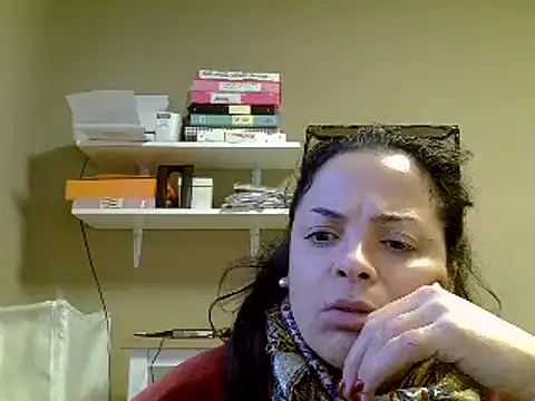 ITALIANASISIXX online show from October 21, 2025, 6:13 am