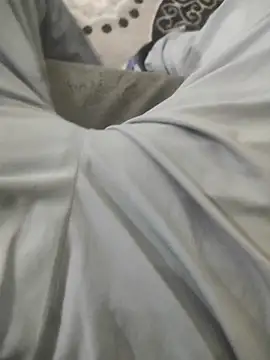 rayane7xx online show from December 22, 2025, 2:28 pm