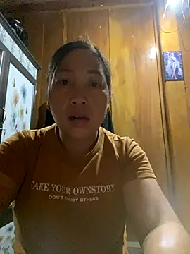 Snapshot of Lai005 chatting on September 16, 2025, 9:27 pm Lai005 online show from September 16, 2025, 9:27 pm