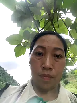 Snapshot of Lai005 chatting on October 9, 2025, 10:38 am Lai005 online show from October 9, 2025, 10:38 am