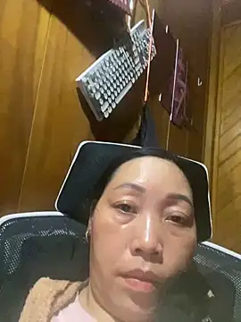 Snapshot of Lai005 chatting on February 22, 2026, 12:13 am Lai005 online show from February 22, 2026, 12:13 am