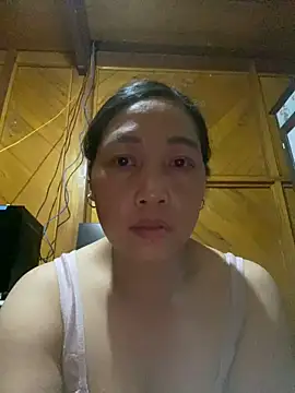 Snapshot of Lai005 chatting on September 26, 2025, 9:21 pm Lai005 online show from September 26, 2025, 9:21 pm